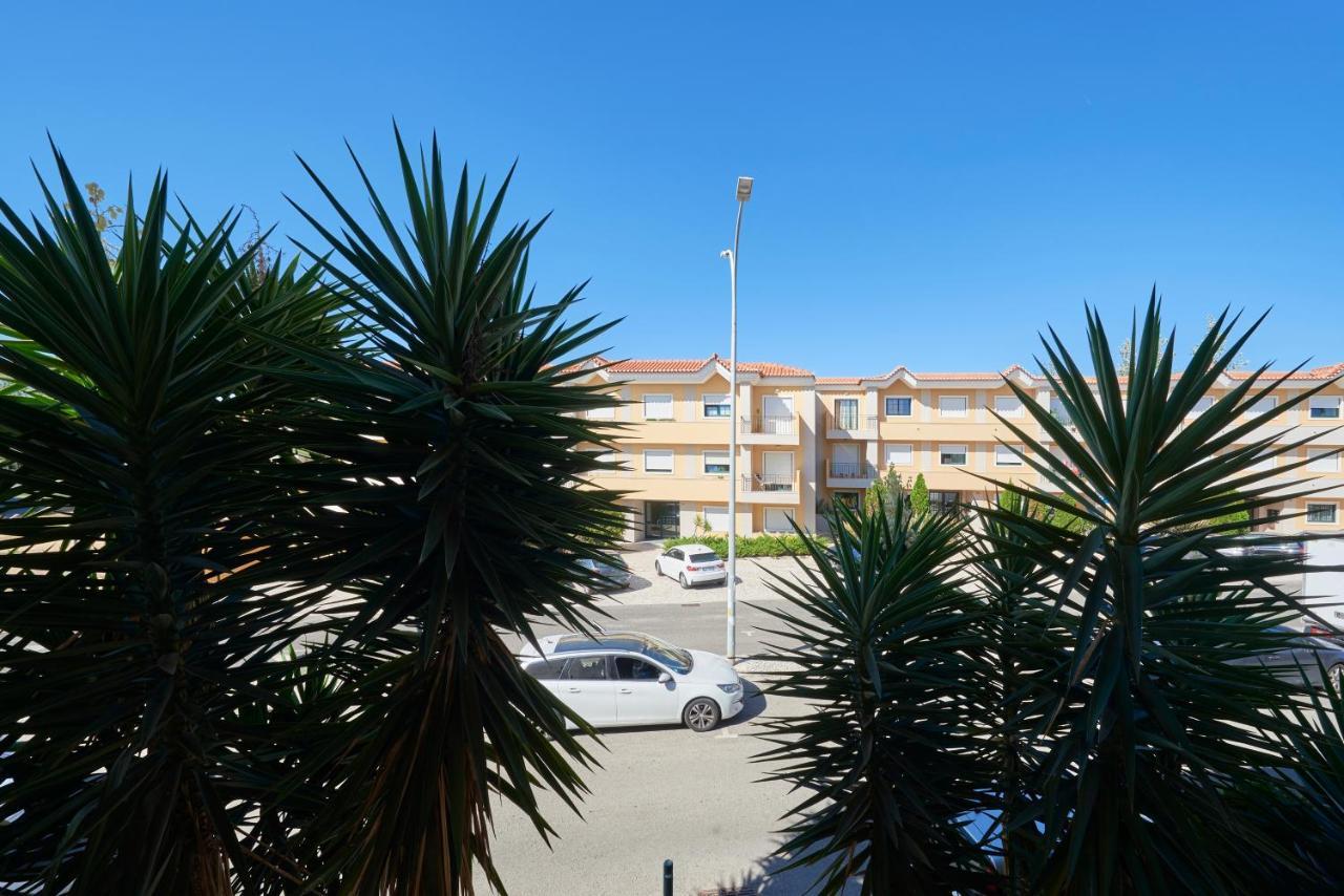 Apartamento Junto Nova&Praia Carcavelos II Luaran gambar